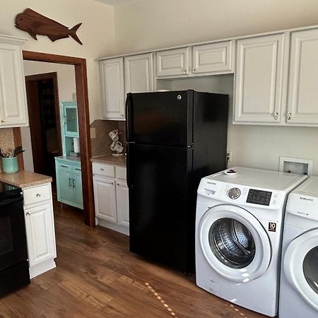 Galveston 'Blue Bungalow' - Walk To Beach! Luaran gambar