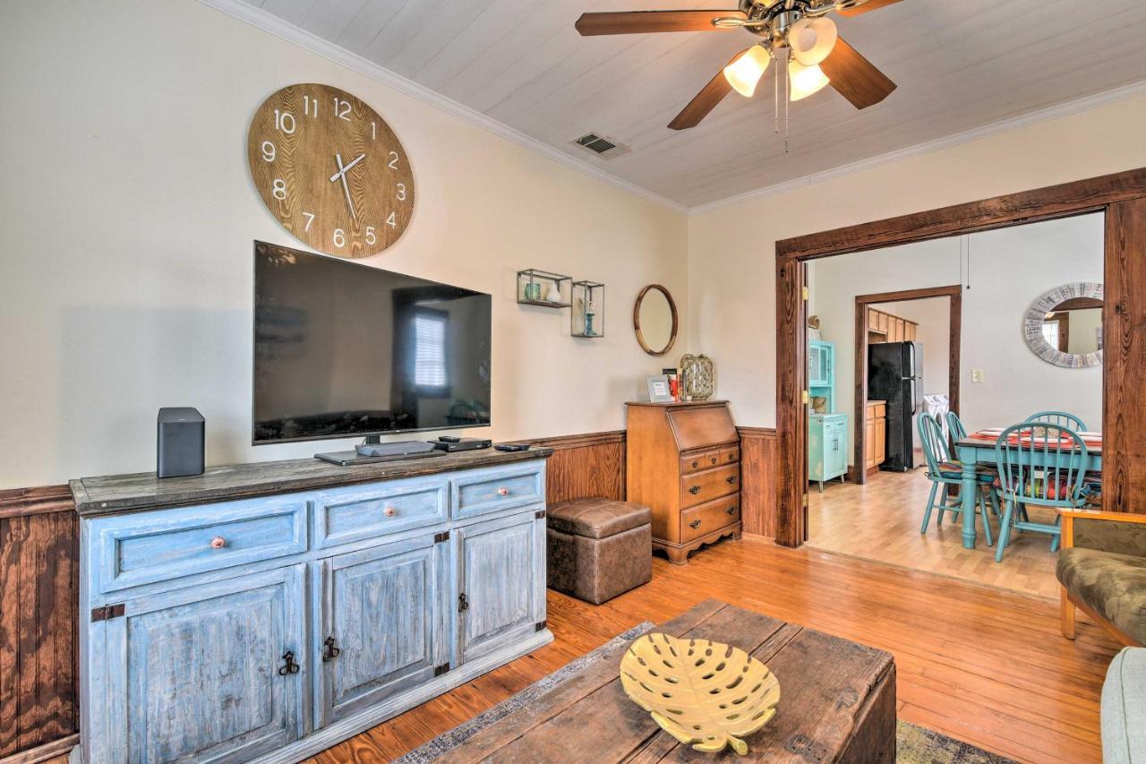 Galveston 'Blue Bungalow' - Walk To Beach! Luaran gambar