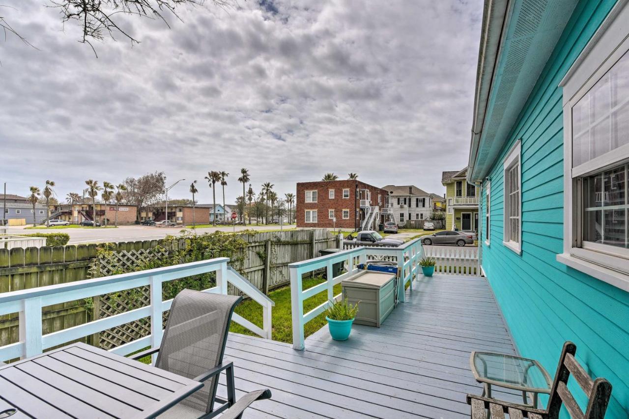 Galveston 'Blue Bungalow' - Walk To Beach! Luaran gambar
