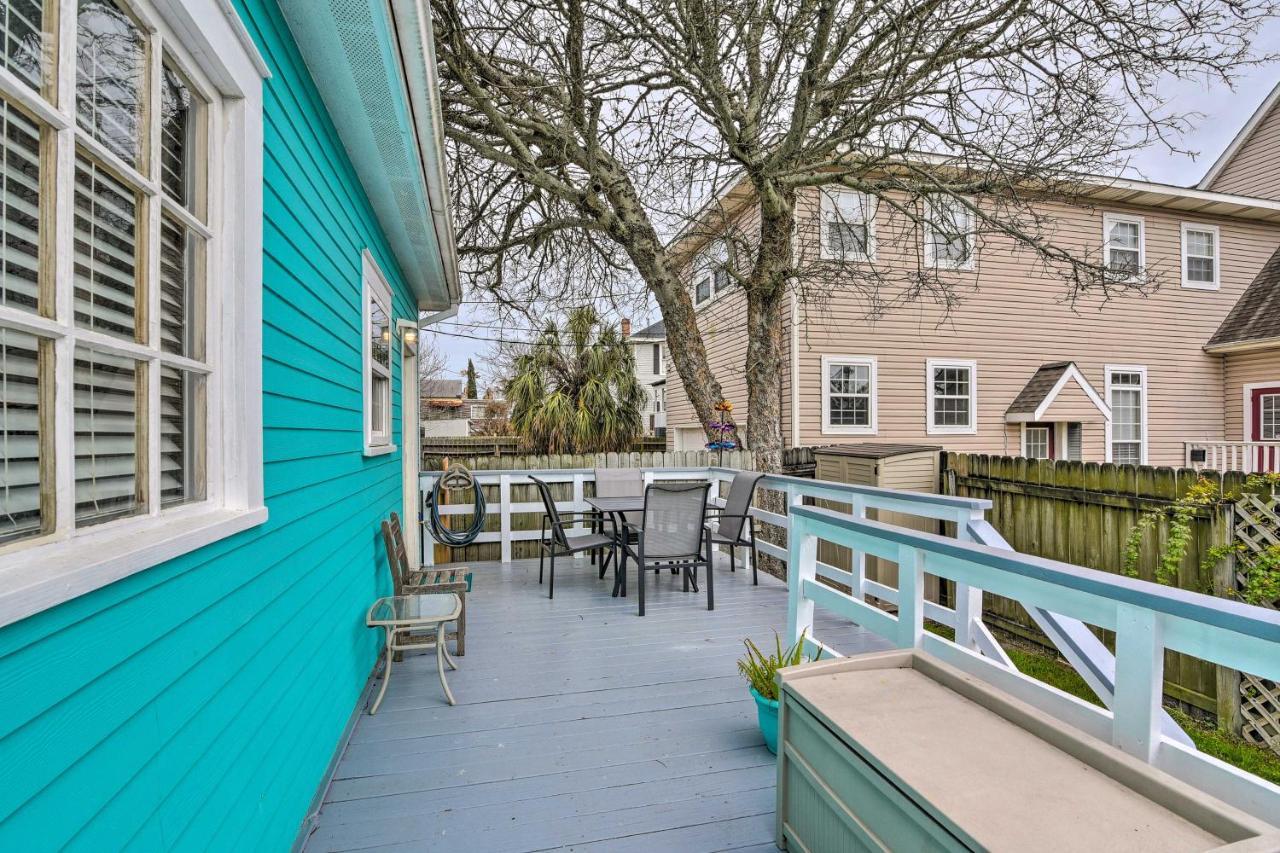 Galveston 'Blue Bungalow' - Walk To Beach! Luaran gambar