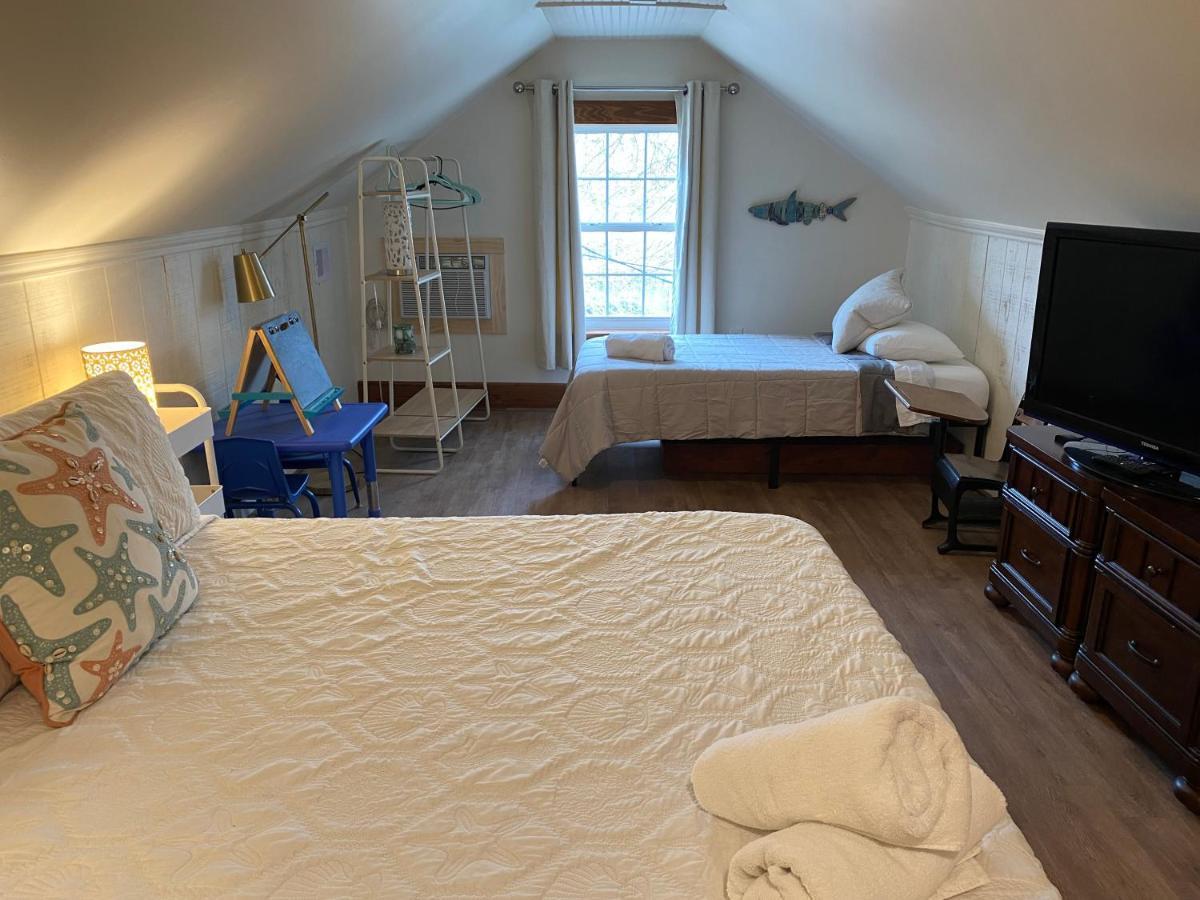 Galveston 'Blue Bungalow' - Walk To Beach! Luaran gambar